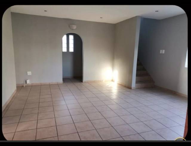 3 BEDROOM PROPERTY TO RENT IN BAYVIEW